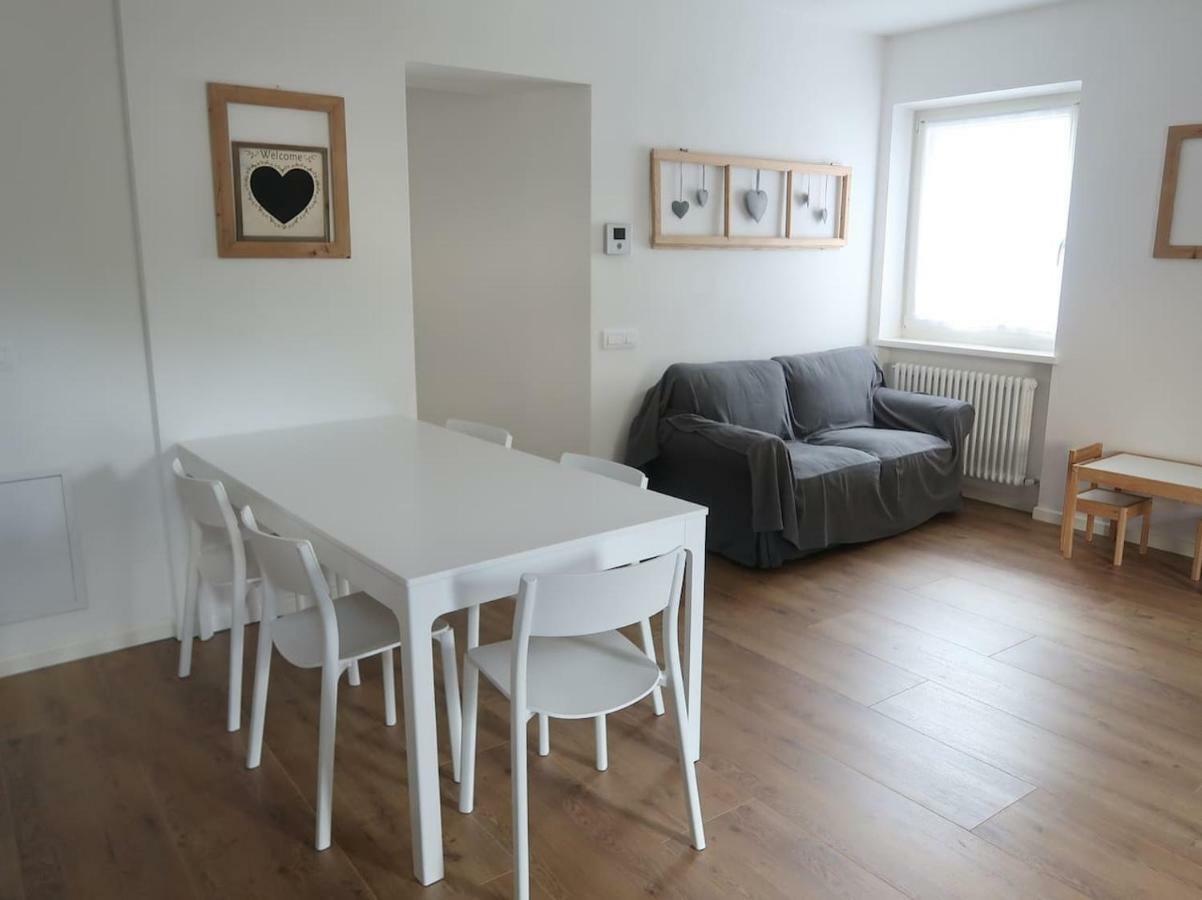Appartamento Per Vacanze "Il Gelso" Rovereto  Luaran gambar